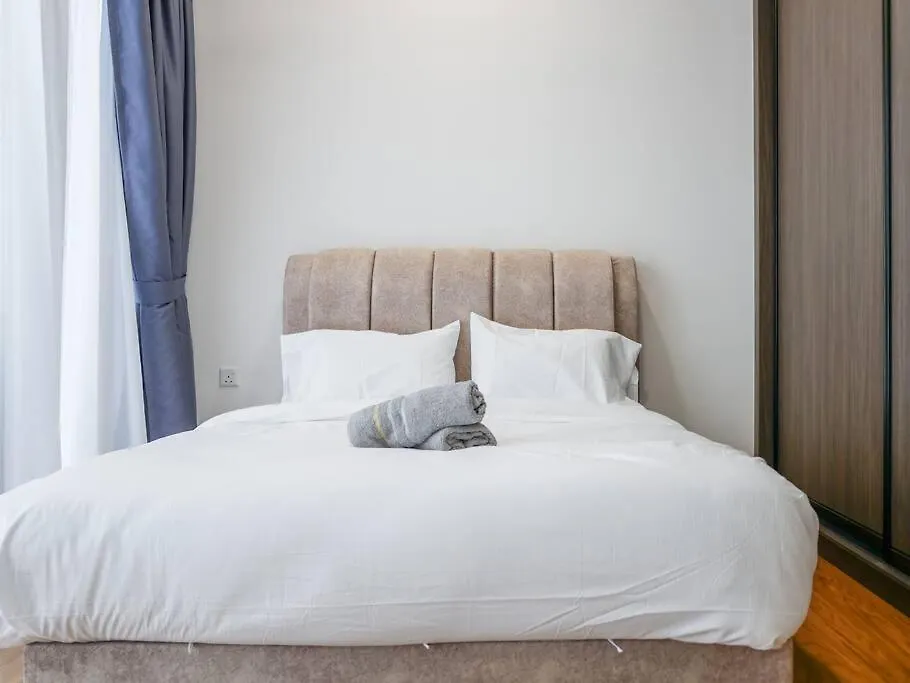 Apartment Beacon Executive Suite By Uptrend Home Management George Town