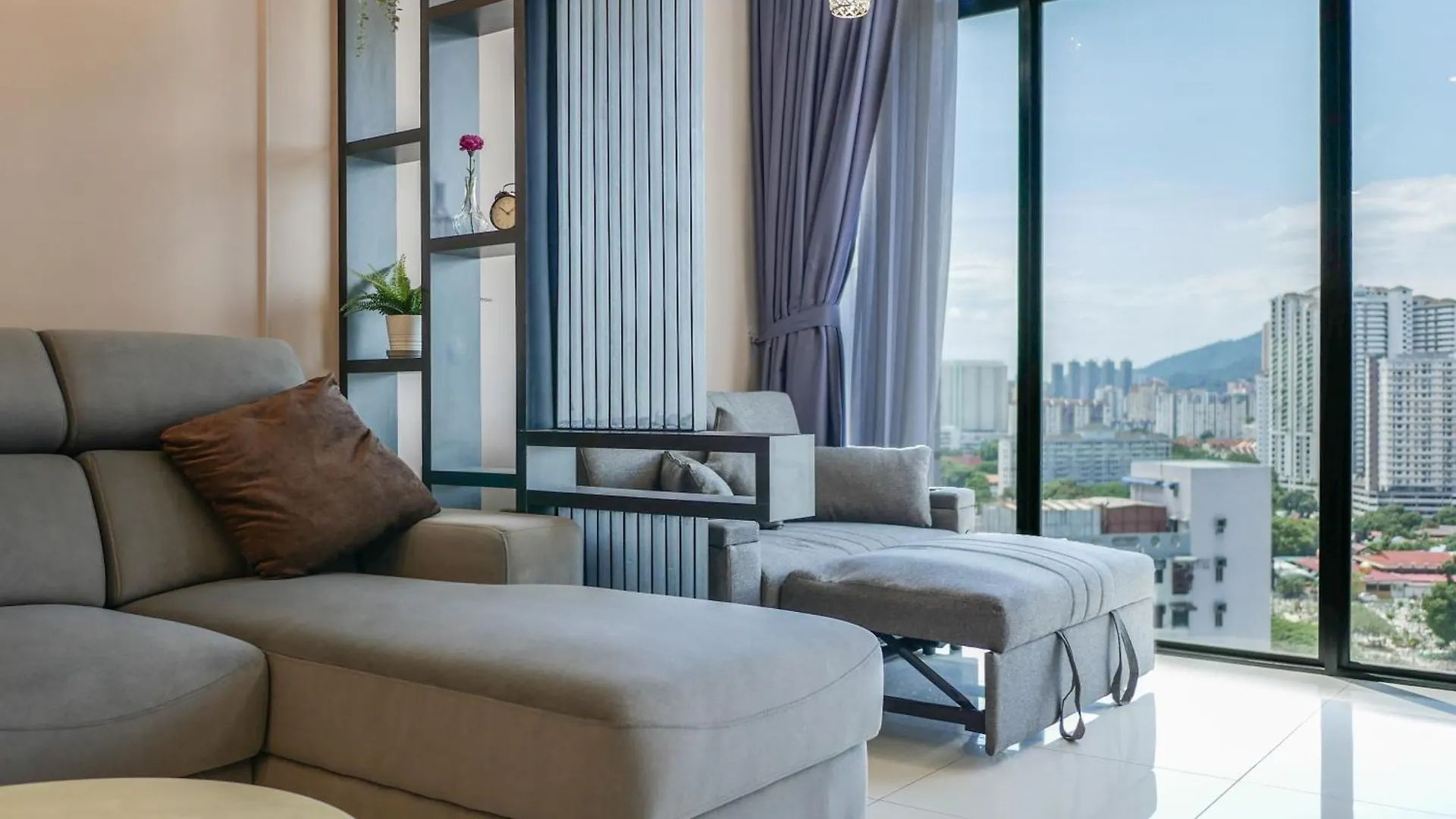 Beacon Executive Suite By Uptrend Home Management George Town Apartment