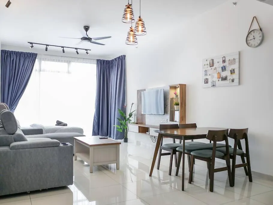Beacon Executive Suite By Uptrend Home Management George Town