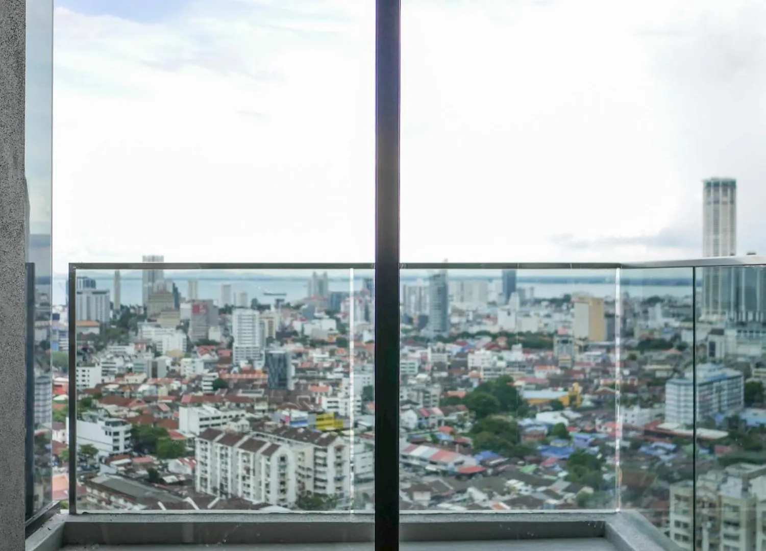Beacon Executive Suite By Uptrend Home Management George Town Apartment
