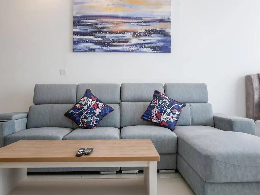 Beacon Executive Suite By Uptrend Home Management George Town 0*,
